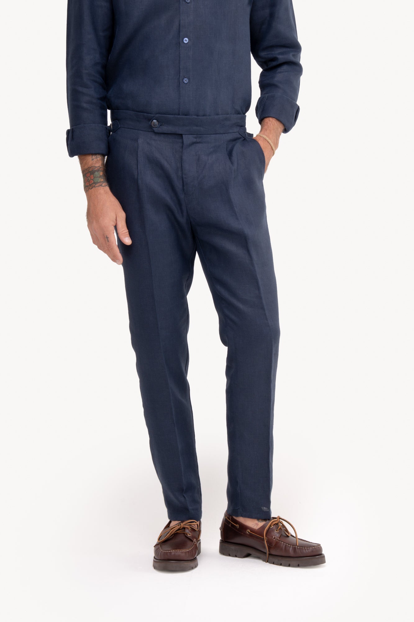 Calça Gurkha 100% linho com bolso faca - AZUL MARINHO
