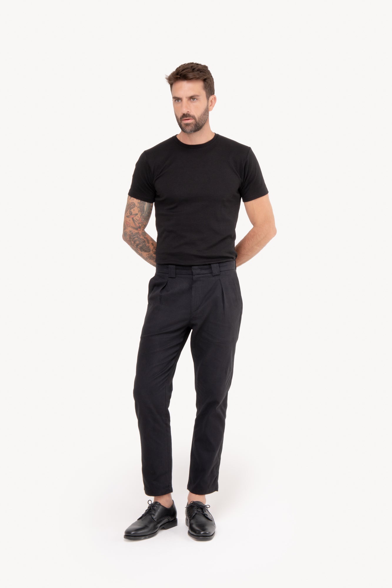 Camiseta básica algodão Pima manga curta - PRETA