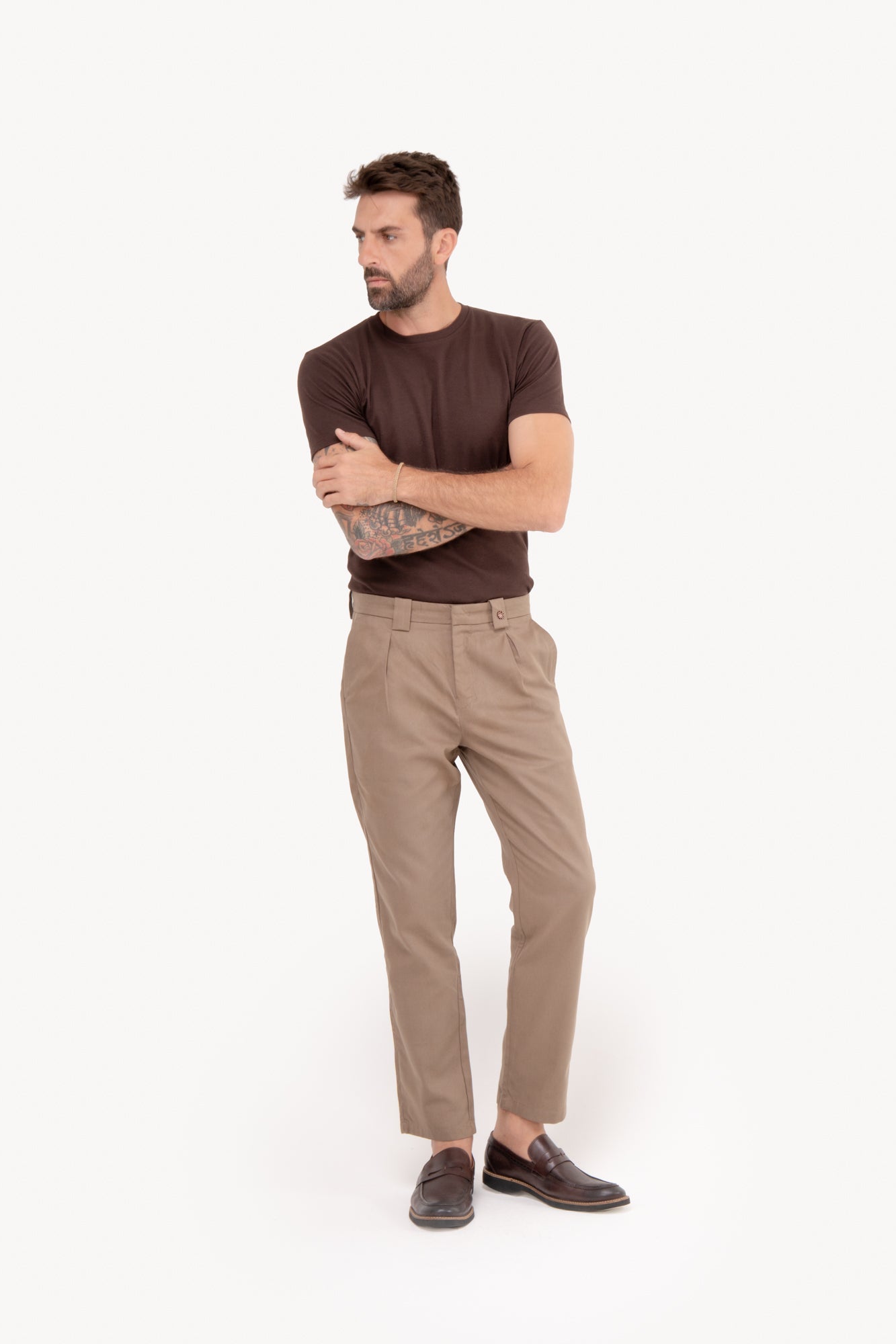 Calça Reta 100% Algodão com bolso faca - CAQUI