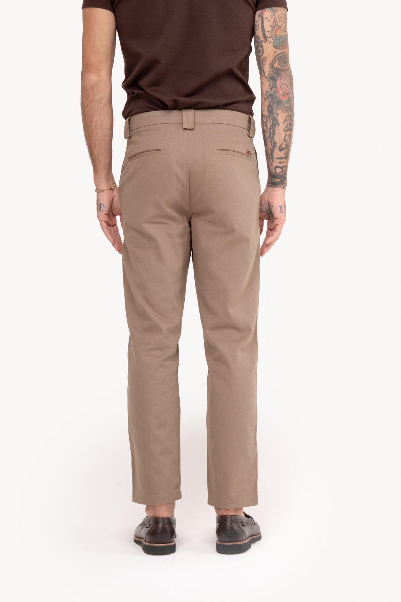 Calça Reta 100% Algodão com bolso faca - CAQUI