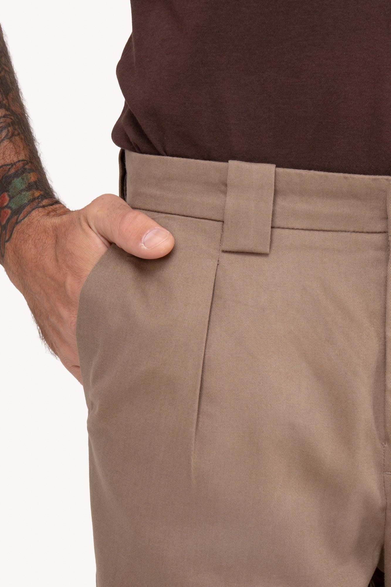 Calça Reta 100% Algodão com bolso faca - CAQUI