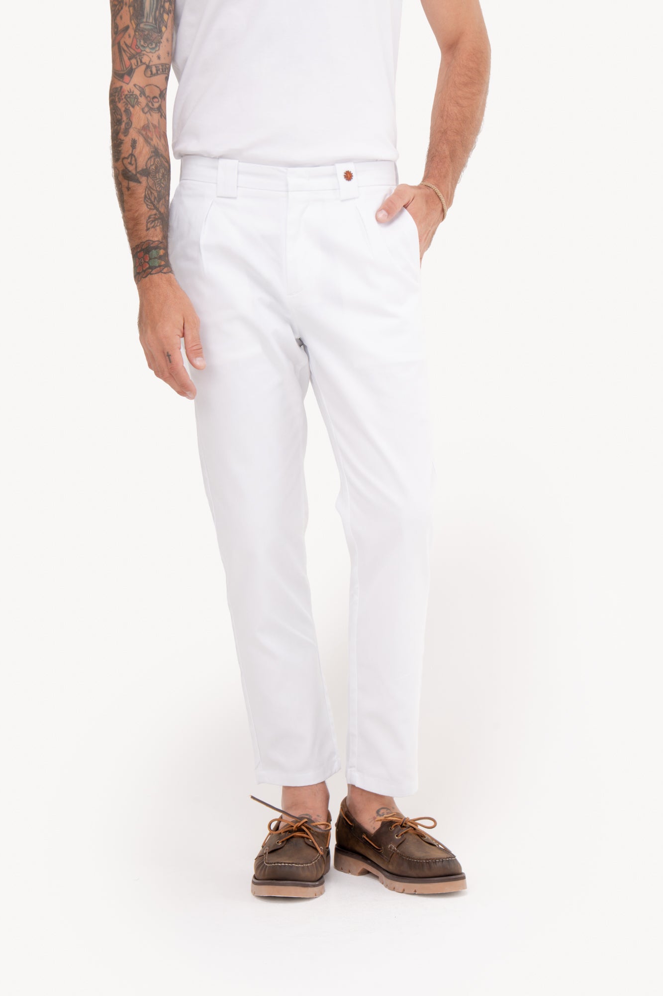 Calça Reta 100% Algodão com bolso faca - BRANCA