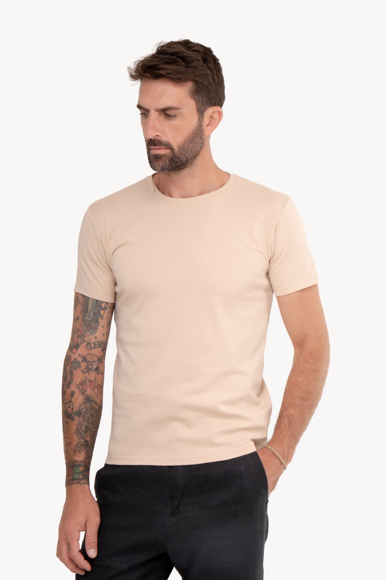 Camiseta básica algodão Pima manga curta - CREME